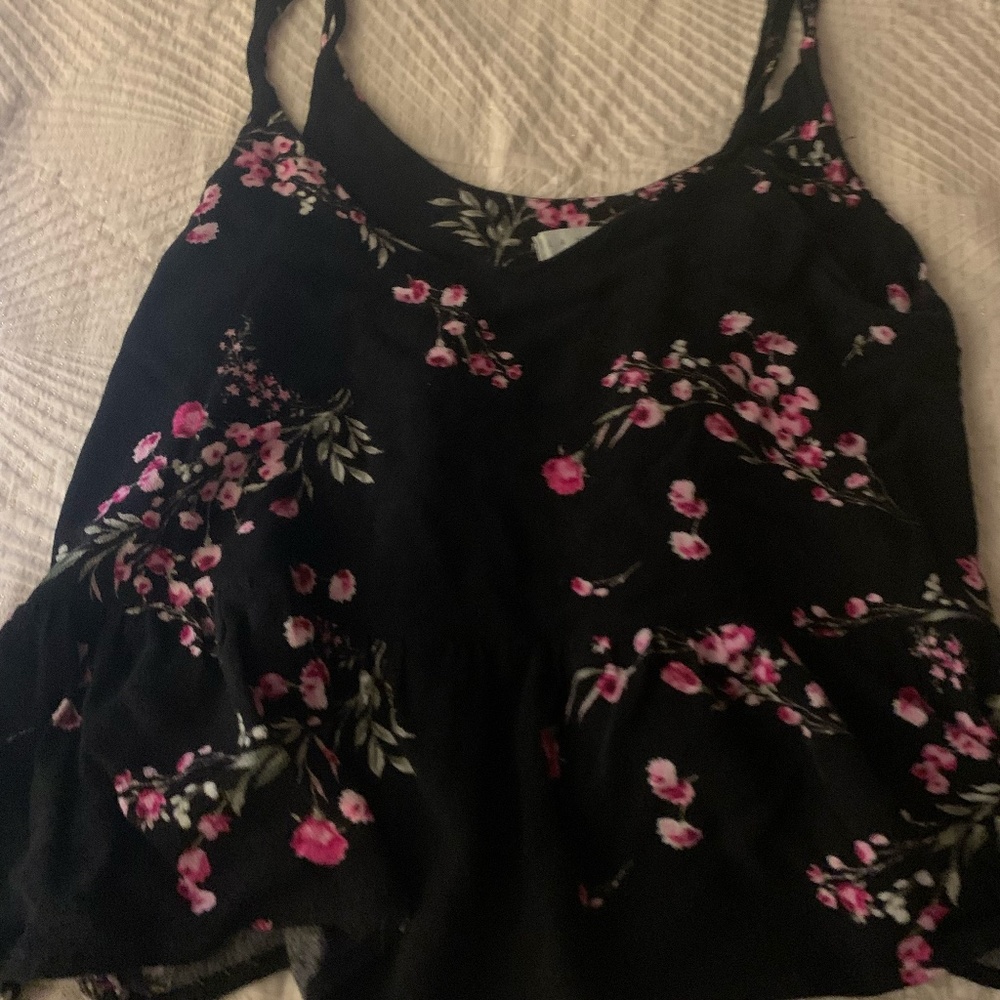 Thin strap crop tank